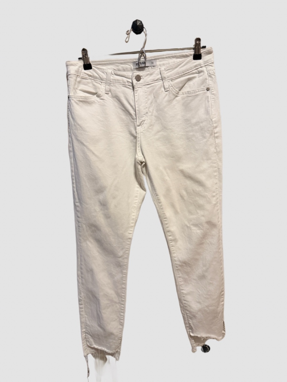 Just Black Women's Off-White Slim Jeans